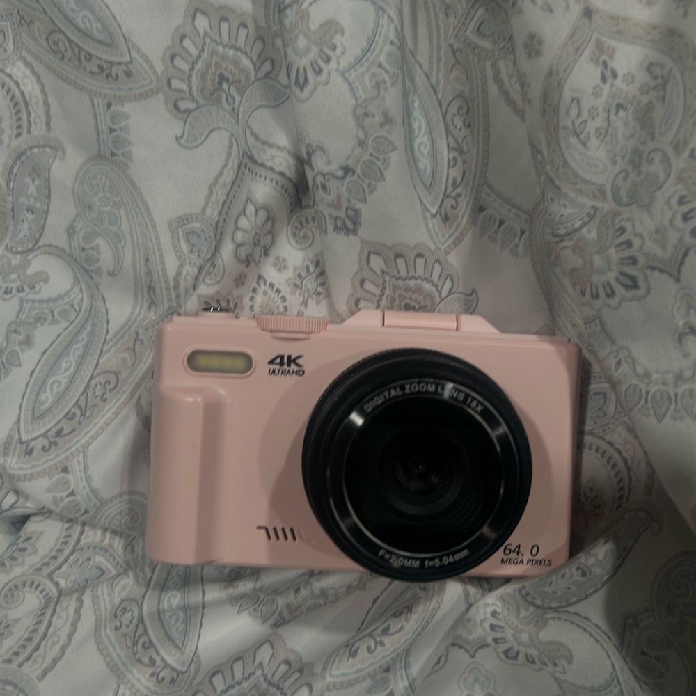 Others Follow 4K Digital Camera - Light Pink